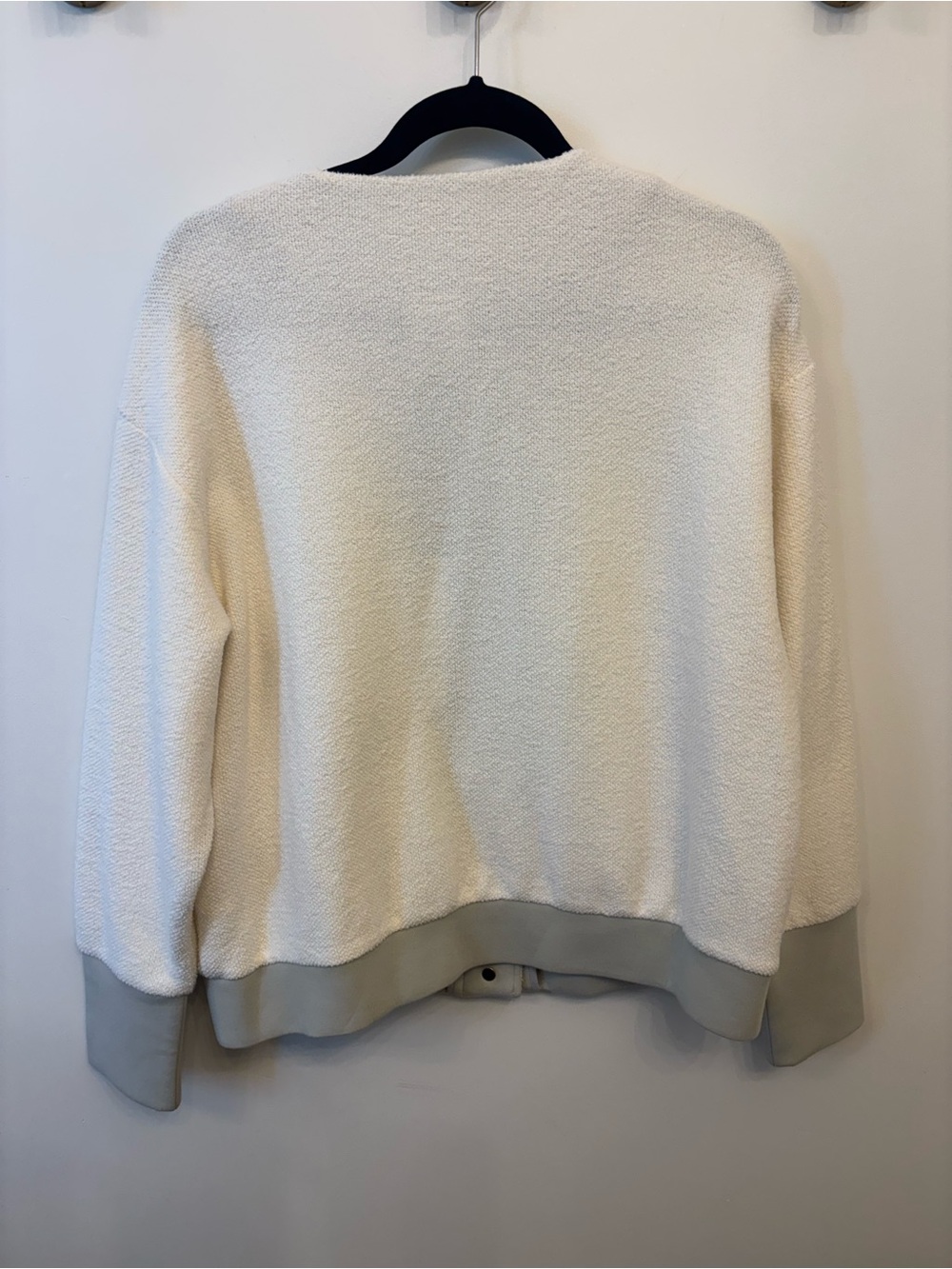 NWT Varley Margate Textured Sweater in Ivory size Medium Bomber sweatshirt - Picture 3 of 8